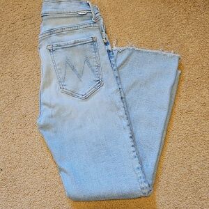 MOTHER Insider Crop Step Fray Jeans in Light Blue Denim